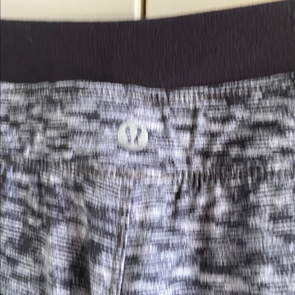 Lululemon Runderful Pants - Picture 12 of 15